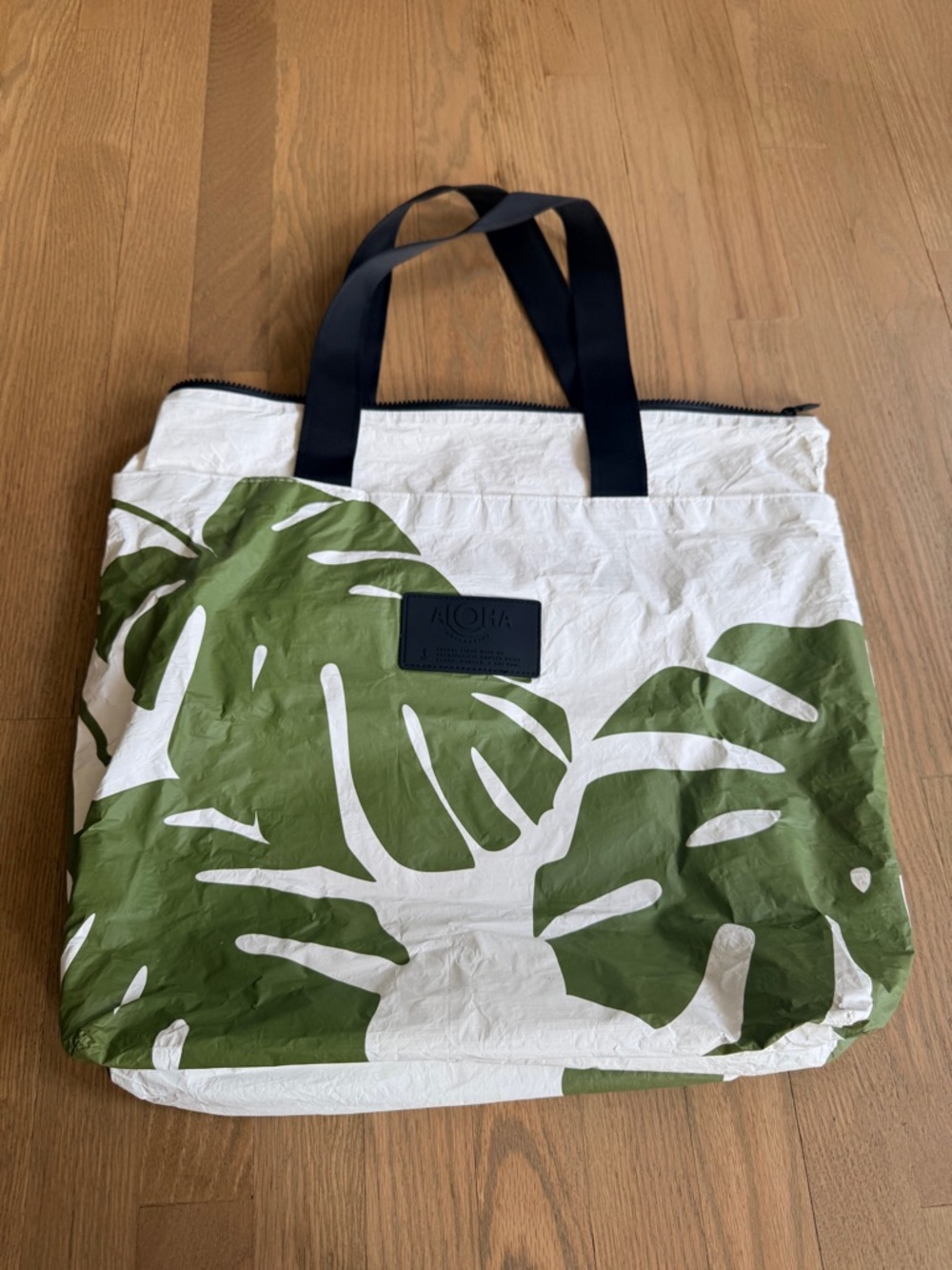 Aloha Collection Day Tripper Monstera Seawood